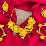 Haldi floral neck set