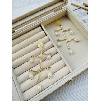 Royal Chandelier Earrings